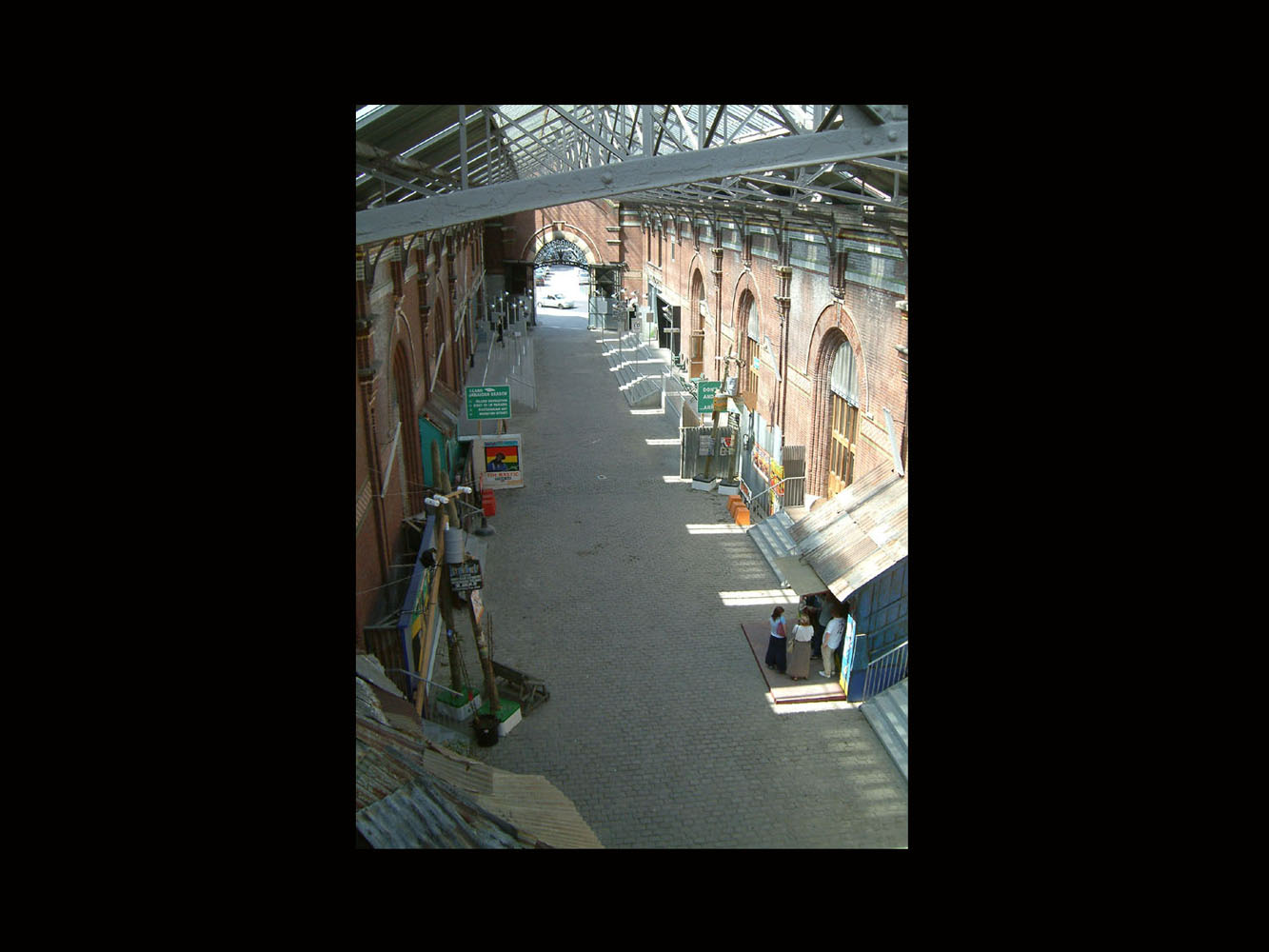 Ville Renouvelée a transformé une ancienne friche industrielle c'est la Condition Publique de Roubaix, une réhabitation réussie en 2004
