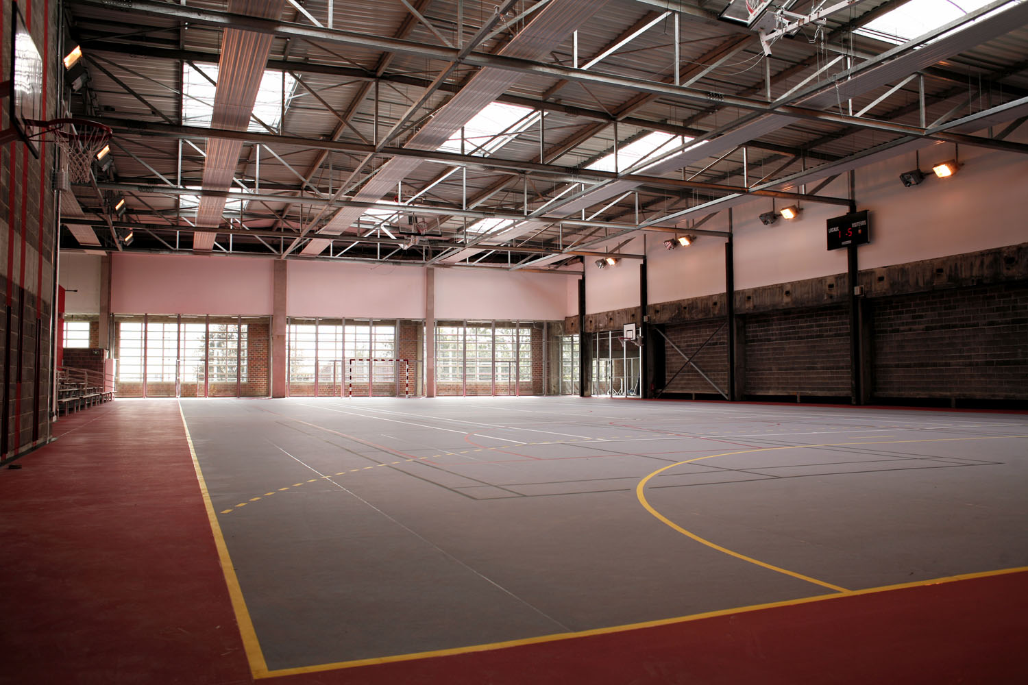 Ville Renouvelée réhabilitation lourde du complexe sportif Axel Buissart à Tourcoing